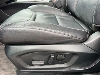 Ford Explorer 2023 AWD ST 4p SUV
