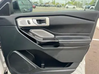 Ford Explorer 2023 AWD ST 4p SUV