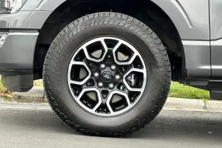 Ford F-150 2023 4x4 XLT 4p SuperCrew 5.5 ft. SB