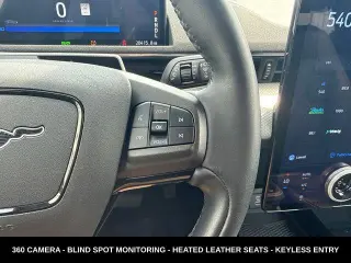 Ford Mustang Mach-E 2023 AWD Select 4p SUV