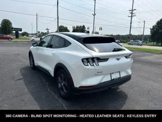 Ford Mustang Mach-E 2023 AWD Select 4p SUV