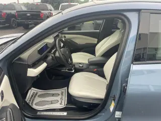 Ford Mustang Mach-E 2023 AWD Premium 4p SUV