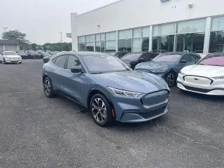 Ford Mustang Mach-E 2023 AWD Premium 4p SUV
