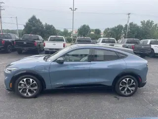 Ford Mustang Mach-E 2023 AWD Premium 4p SUV
