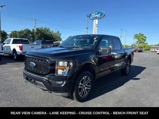 Ford F-150 2023 4x4 XL 4dr SuperCrew 5.5 ft. SB