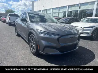 Ford Mustang Mach-E 2023 AWD Select 4dr SUV