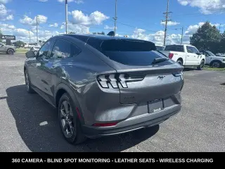 Ford Mustang Mach-E 2023 AWD Select 4dr SUV