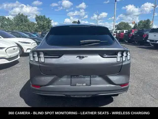Ford Mustang Mach-E 2023 AWD Select 4dr SUV