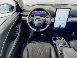 Ford Mustang Mach-E 2023 AWD Select 4p SUV