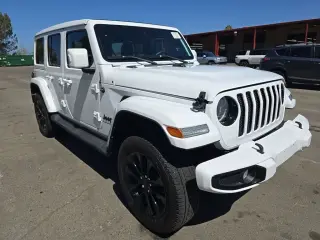 Jeep Wrangler 2023 4x4 Sahara SUV 4p