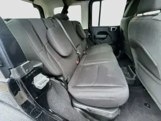 Jeep Wrangler 2023 4x4 Willys 4xe 4p SUV