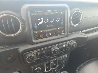 Jeep Wrangler 2023 4x4 Sahara 4xe 4p SUV