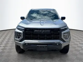 GMC Canyon 2023 4x4 Elevation 4p Cabina Completa 5 pies de BA