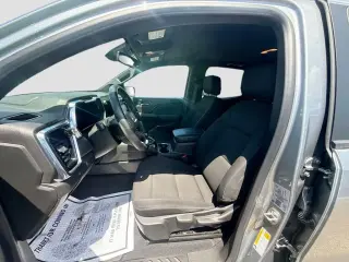 GMC Canyon 2023 4x4 Elevation 4p Cabina Completa 5 pies de BA