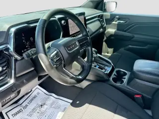GMC Canyon 2023 4x4 Elevation 4p Cabina Completa 5 pies de BA