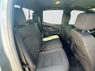 GMC Canyon 2023 4x4 Elevation 4p Cabina Completa 5 pies de BA