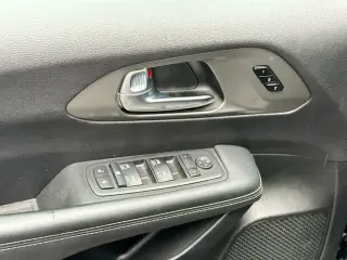 Chrysler Pacifica 2025 Select 4p Minivan