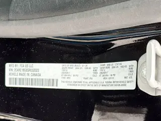 Chrysler Pacifica 2025 Select 4p Minivan