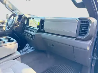 Chevrolet Silverado 1500 2026 4x4 RST 4p Camión Cabina Completa 6.6 pies SB