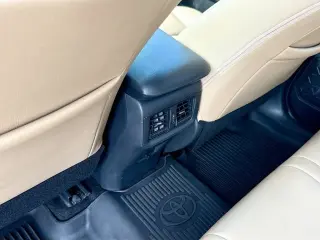 Toyota RAV4 2025 LE 4dr SUV