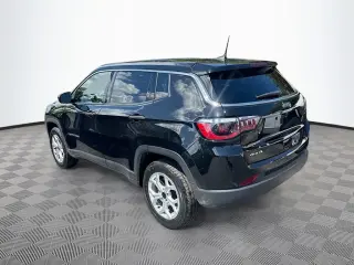 Jeep Compass 2025 4x4 Sport 4p SUV