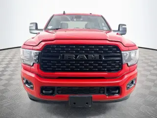 Ram 2500 2024 4x4 Big Horn 4p Camioneta Cabina de Tripulante 6,3 pies de caja corta