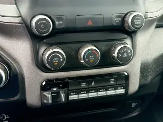 Ram 2500 2024 4x4 Tradesman 4p Puerta de Cabina de Tripulación Completa de 8 pies LB