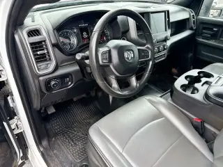 Ram 2500 2024 4x4 Tradesman 4p Puerta de Cabina de Tripulación Completa de 8 pies LB