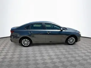 Kia Forte 2024 LX 4p Sedan