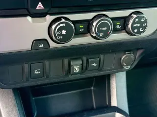 Toyota Tacoma 2020 4x2 TRD Todo Terreno 4p Doble Cabina 5.0 ft SB