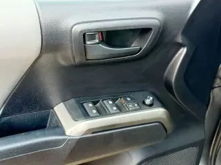 Toyota Tacoma 2020 4x2 TRD Todo Terreno 4p Doble Cabina 5.0 ft SB