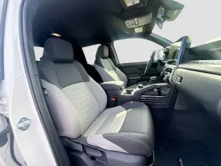 Toyota Tacoma 2024 4x4 SR5 4p Doble Cab 5.0 ft SB