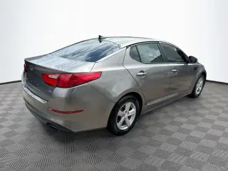 Kia Optima 2015 LX 4p Sedan