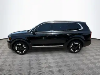 Kia Telluride 2023 AWD S 4p SUV