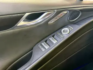 Genesis G80 2025 AWD 2.5T 4p Sedan