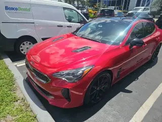 Kia Stinger 2023 GT2 4p Sedan