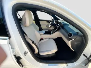 Mercedes-Benz Clase C 2025 C 300 4p Sedan