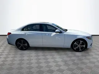 Mercedes-Benz Clase C 2025 C 300 4p Sedan