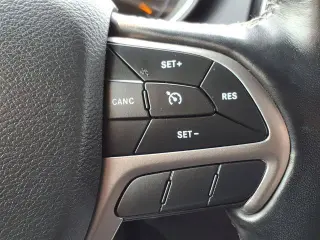 Jeep Grand Cherokee 2021 4x4 Laredo E 4p SUV