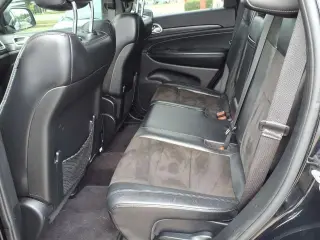 Jeep Grand Cherokee 2019 4x4 Laredo 4dr SUV