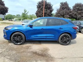 Ford Escape 2023 AWD ST-Line Elite 4p SUV