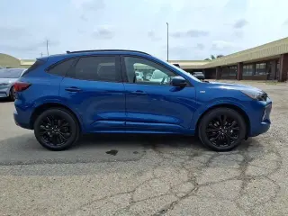 Ford Escape 2023 AWD ST-Line Elite 4p SUV