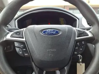 Ford Fusion 2015 SE 4p Sedan