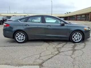Ford Fusion 2015 SE 4p Sedan
