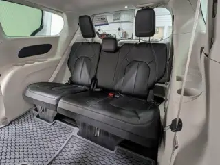 Chrysler Pacifica 2024 Touring L 4dr Mini-Van