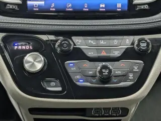 Chrysler Pacifica 2024 Touring L 4dr Mini-Van