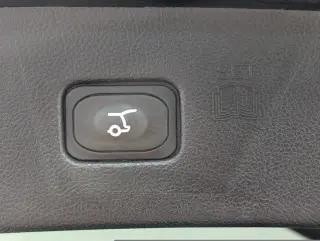 Ford Edge 2023 AWD Titanium 4dr Crossover