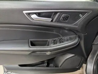 Ford Edge 2023 AWD Titanium 4dr Crossover