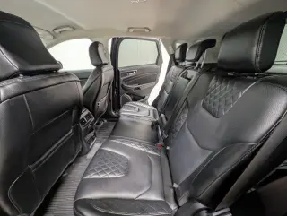 Ford Edge 2023 AWD Titanium 4dr Crossover
