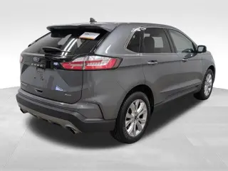 Ford Edge 2023 AWD Titanium 4dr Crossover